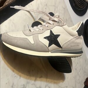 Vintage Havana Women's Athletic Shoes in Cream and Black